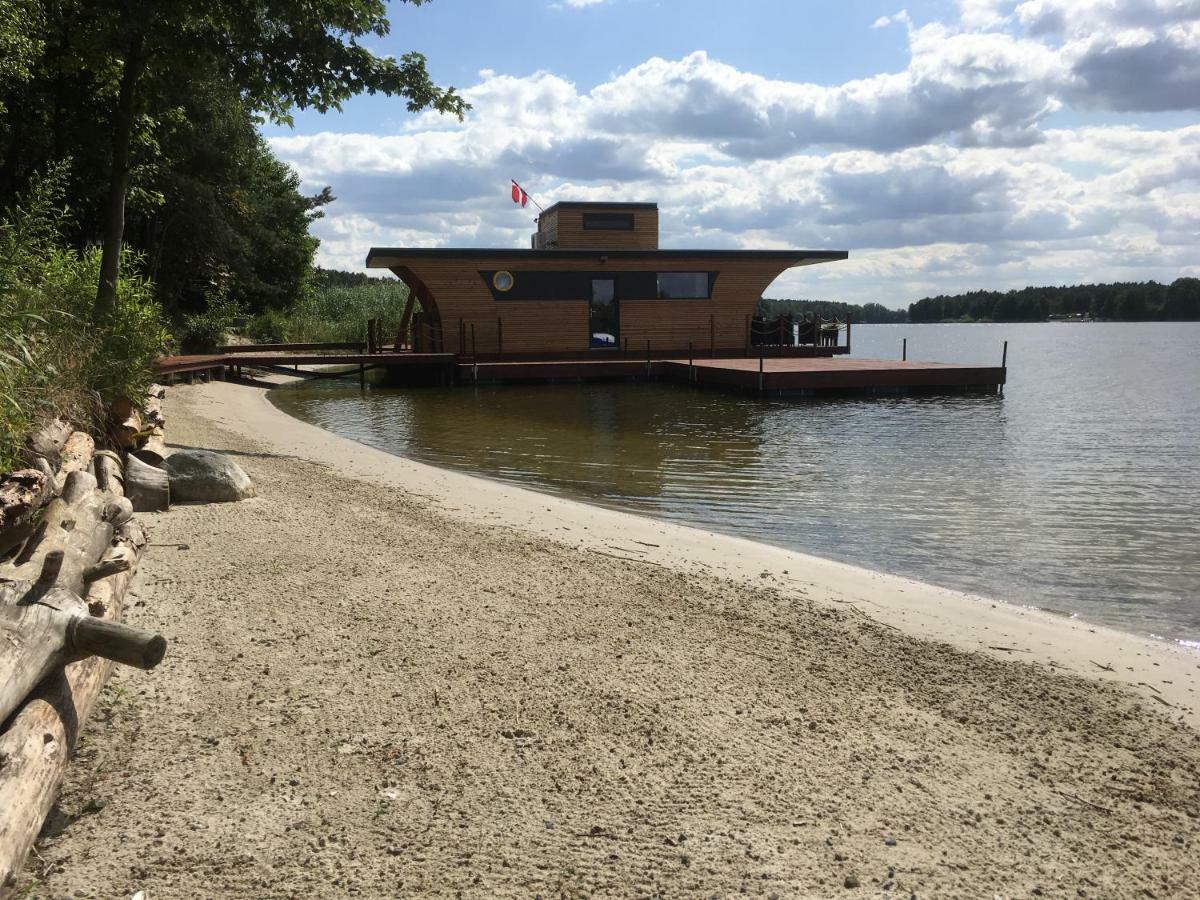 Houseboat Slesin Hotel Exterior photo